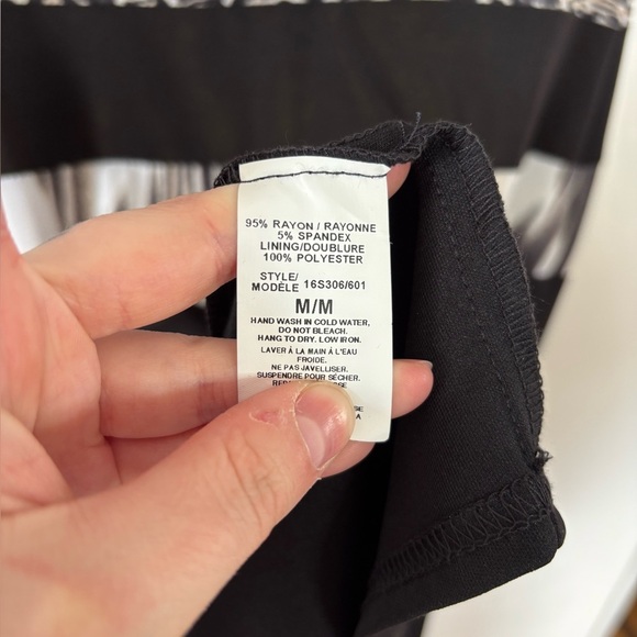 🎉4/30$🎉 Michael Taylor Patterned Shift Dress - Size M - Picture 6 of 6